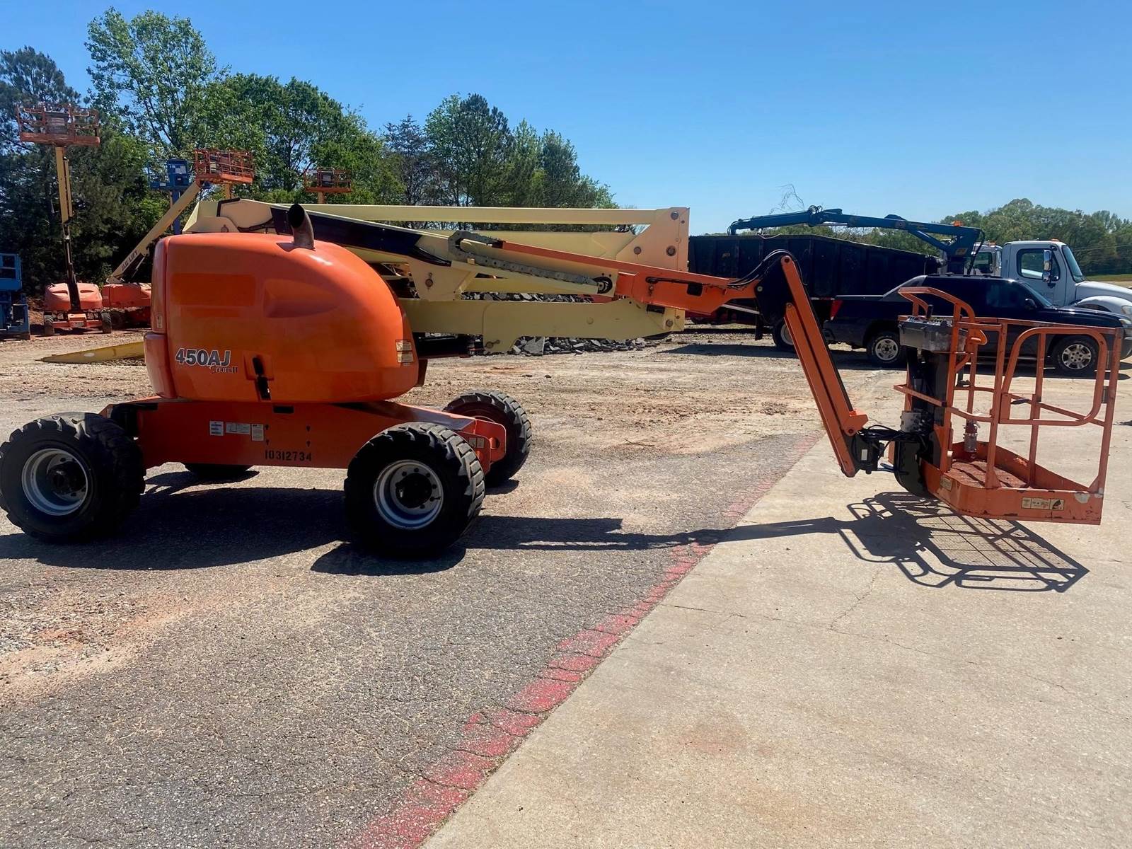 2014 JLG 450AJ Articulating Boom Lift