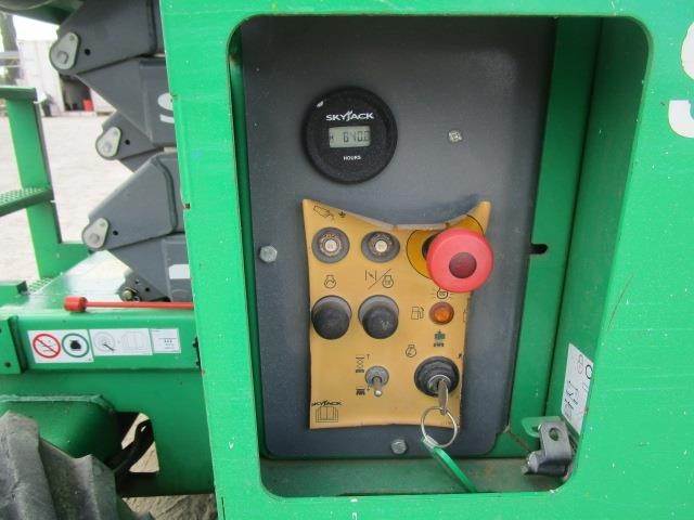Photo - 8