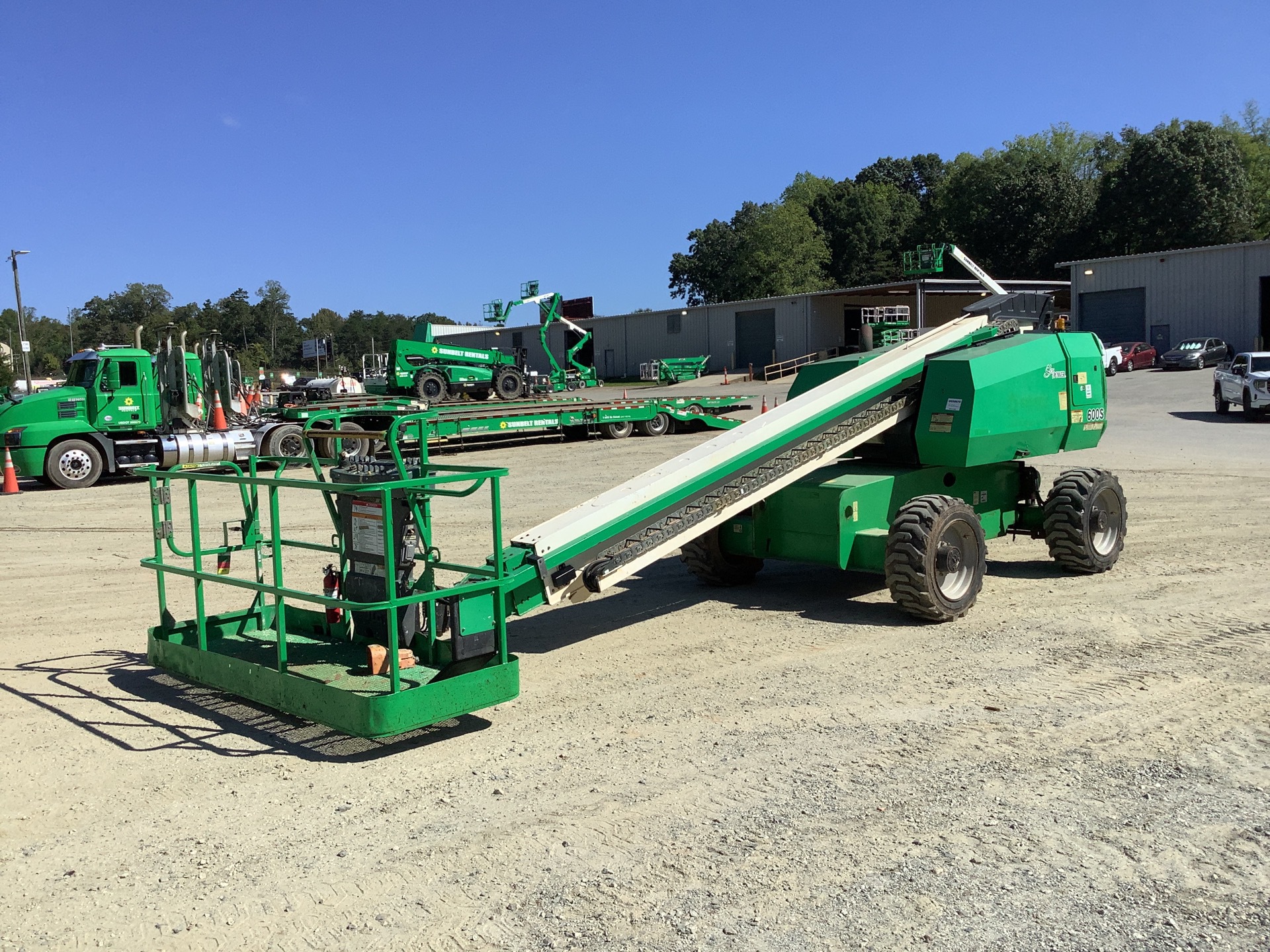 2015 JLG 600S 4WD Diesel Telescopic Boom Lift