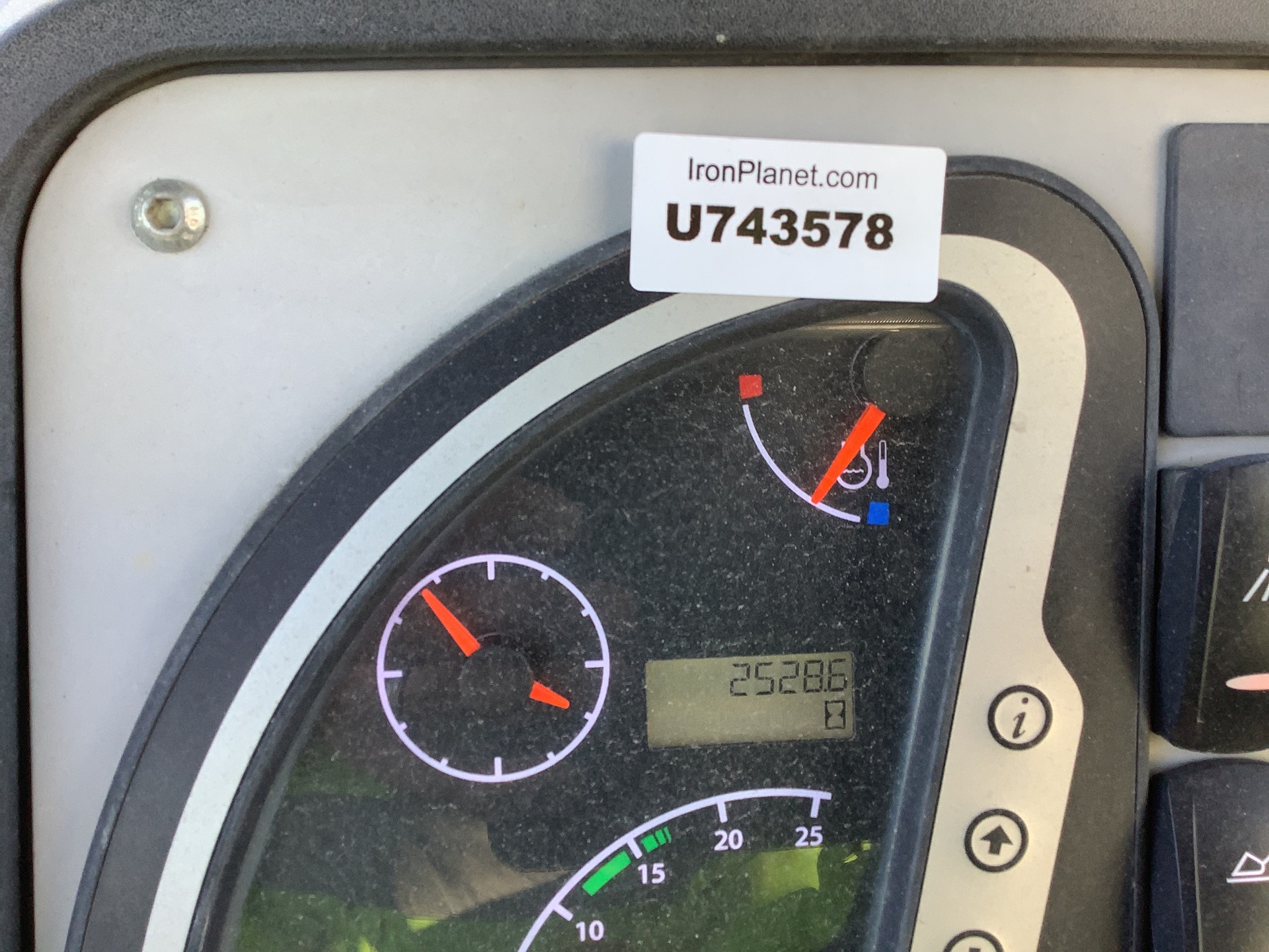 Photo - 21