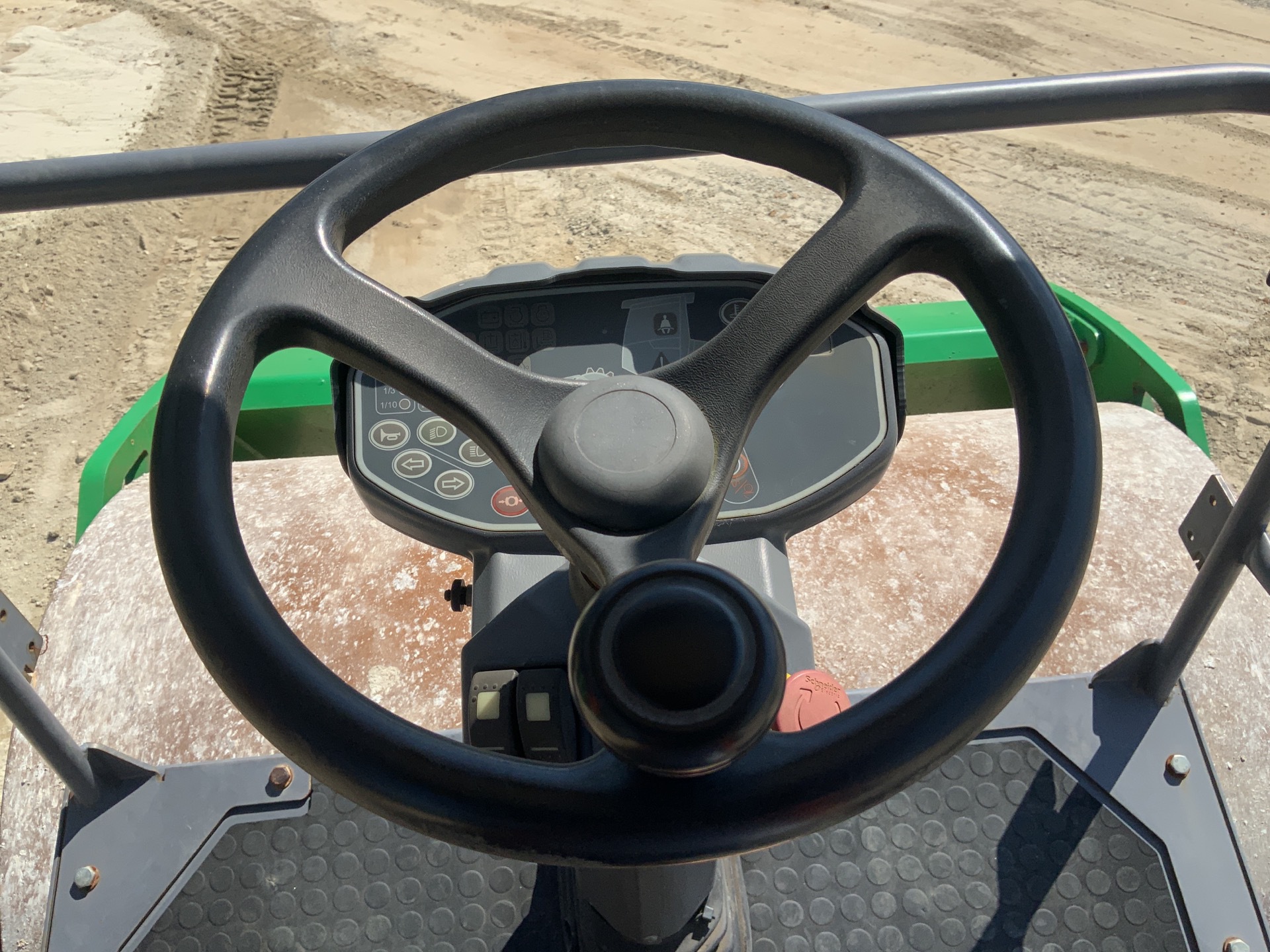 Photo - 14