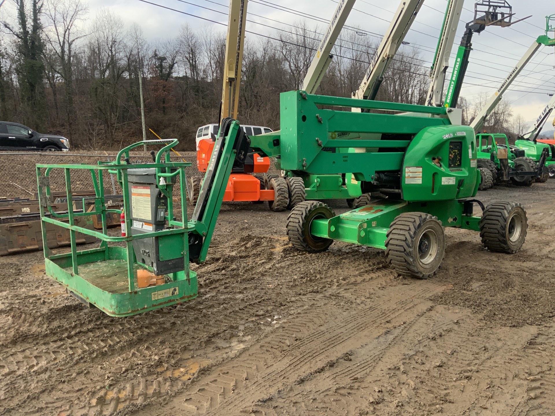 2013 JLG 450AJ Series ll 4WD Diesel Articulating Boom Lift