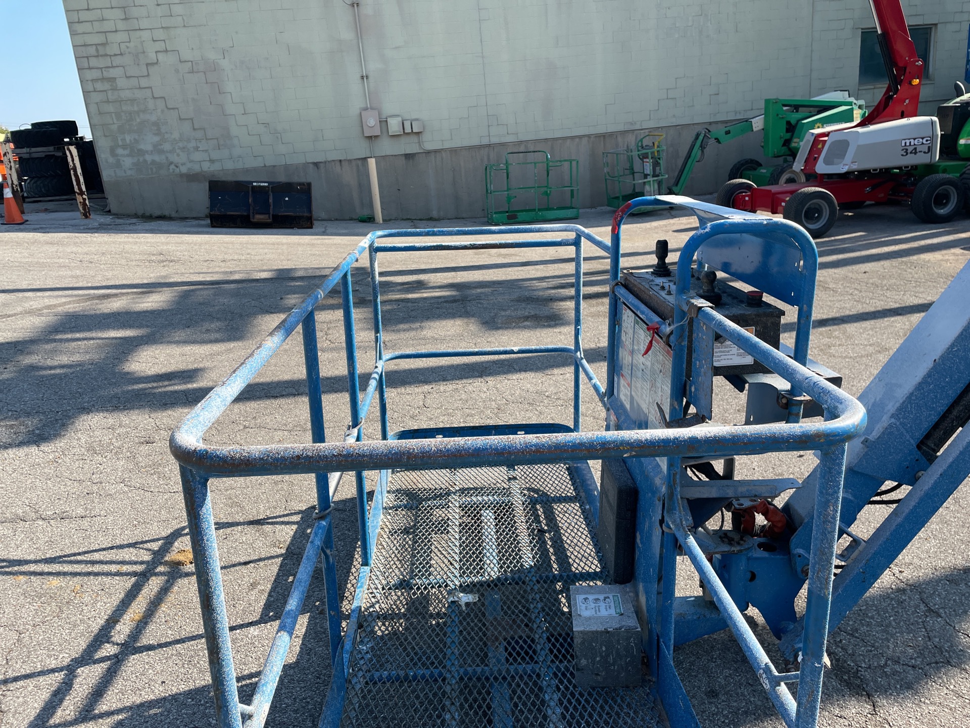 Photo - 12