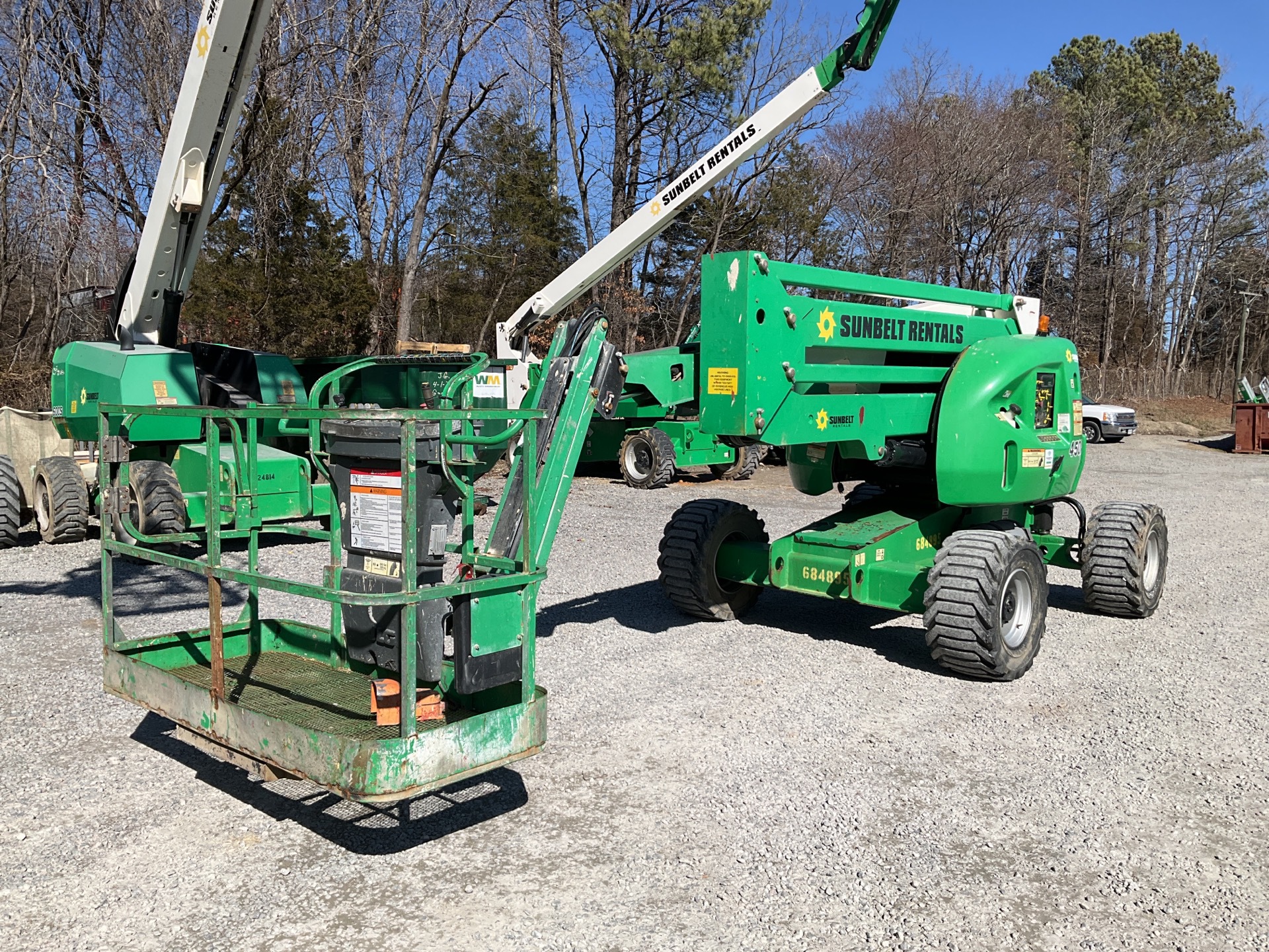 2015 JLG 450AJ Series II 4WD Dual Fuel Articulating Boom Lift