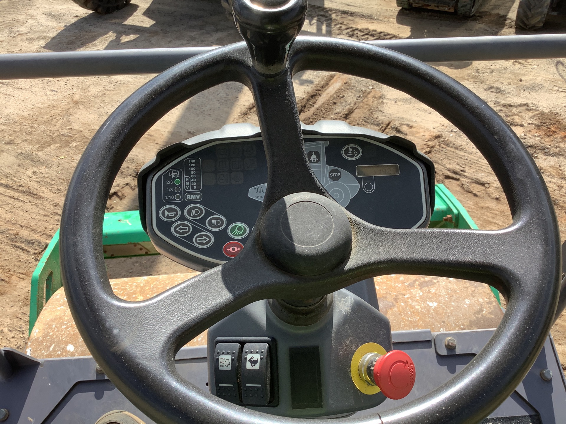 Photo - 16
