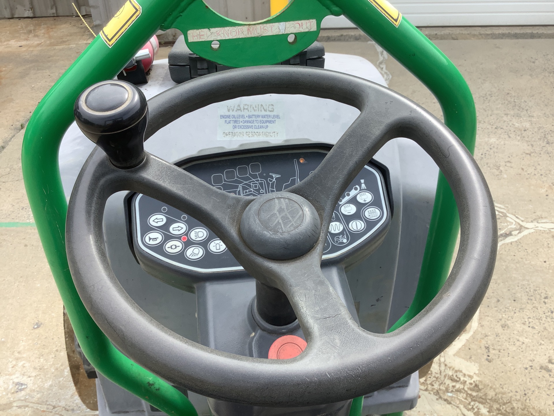 Photo - 16