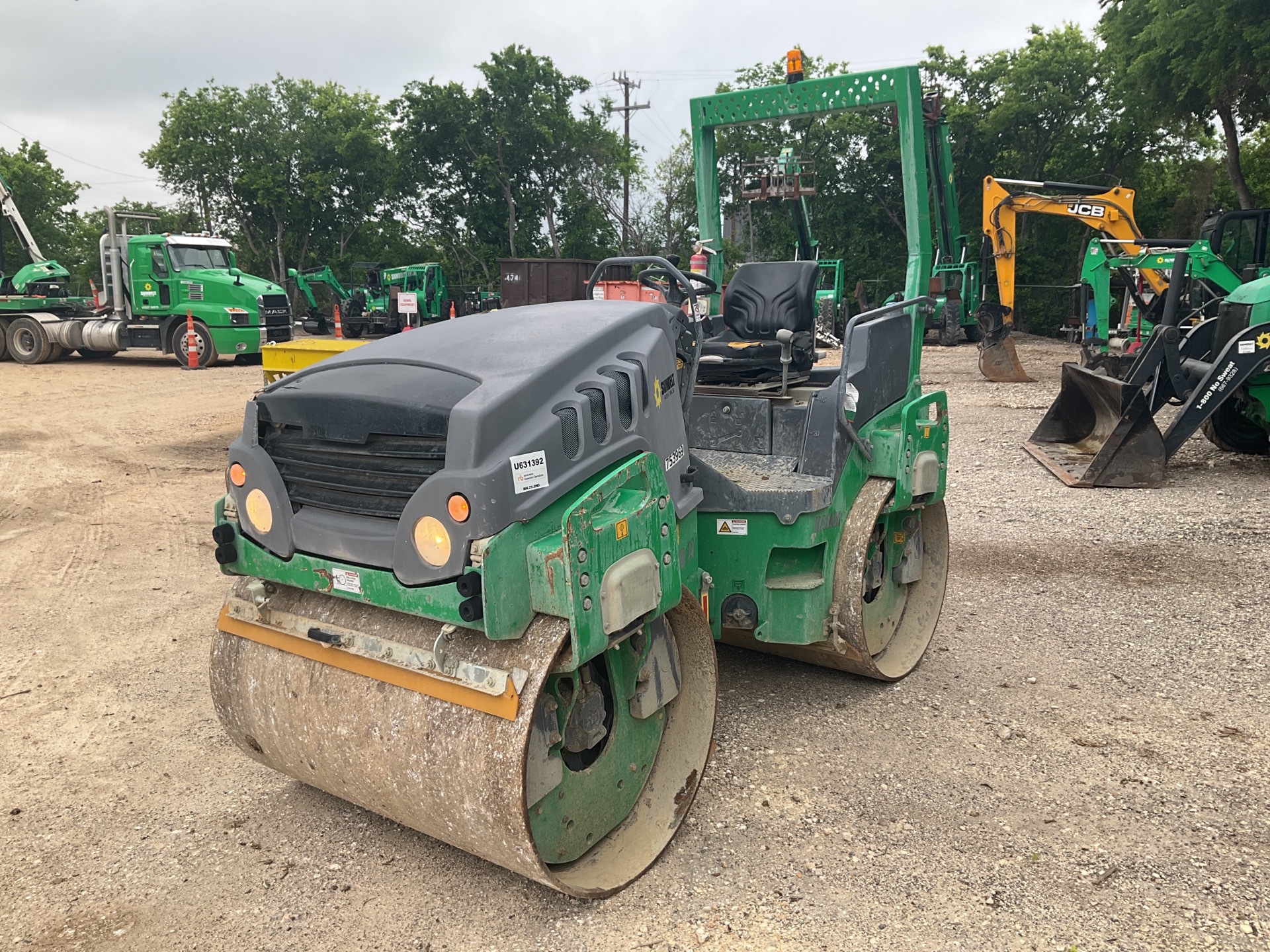2015 Hamm HD14VV Double Drum Roller