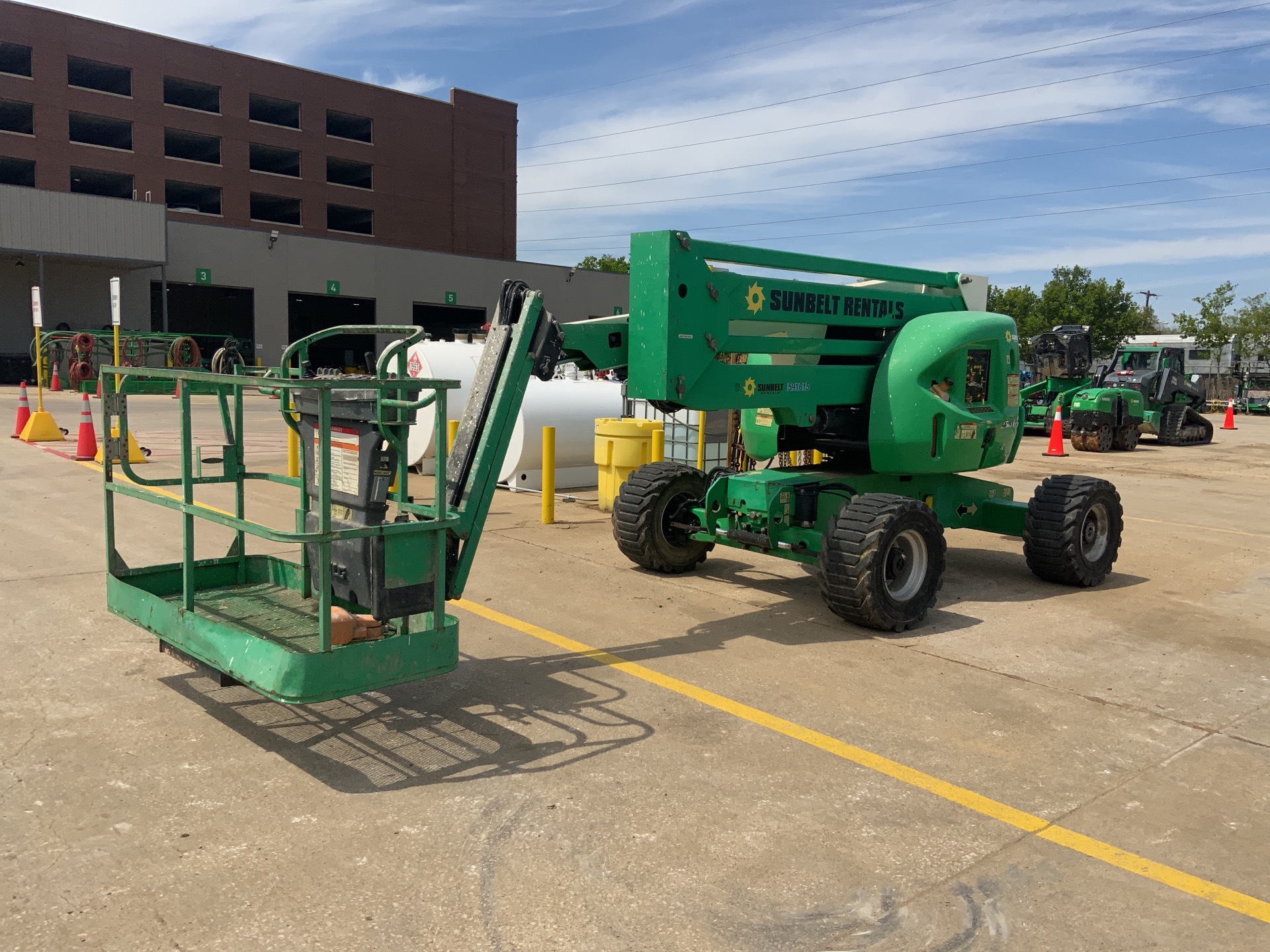 2014 JLG 450AJ SII 4WD Diesel Articulating Boom Lift