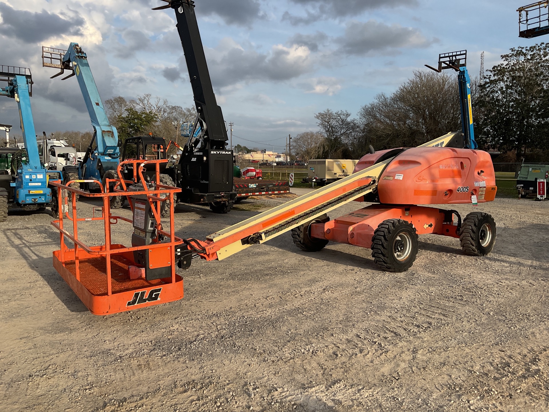 2013 JLG 400S 4WD Diesel Telescopic Boom Lift