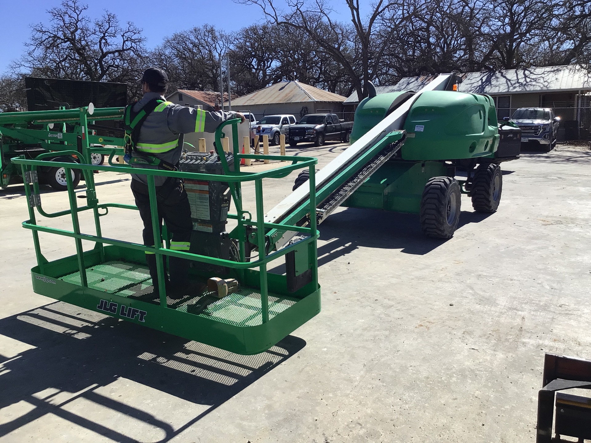 2014 JLG 400S 4WD Diesel Telescopic Boom Lift