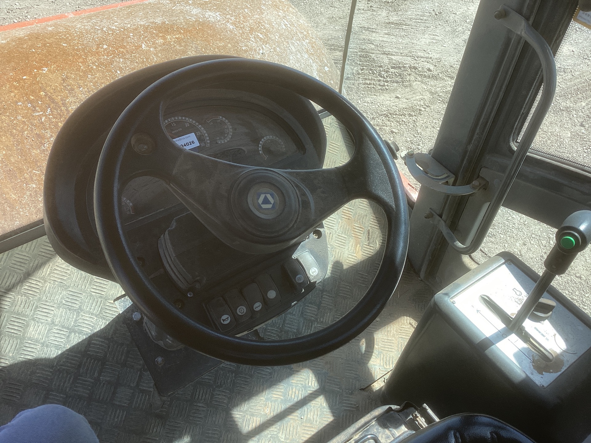 Photo - 24