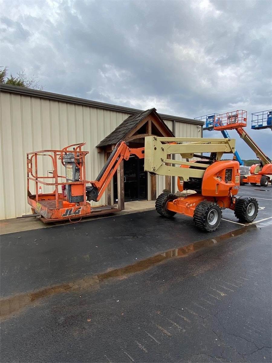 2014 JLG 450AJ Articulating Boom Lift - 51ft Working Height, 500lb Capacity